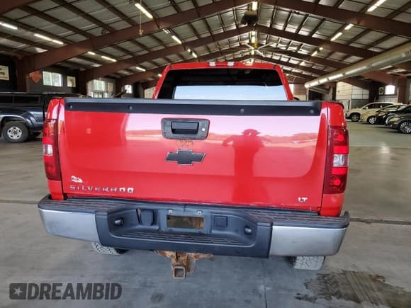 ✅ 2013 Chevrolet Silverado 1500 LT • VIN: 1GCRKSE72DZ329433 • Lot: 67240634. Listed on Copart with 129,241 mi. Free auction sales archive from the USA and detailed vehicle history report at DreamBid. Image 6.