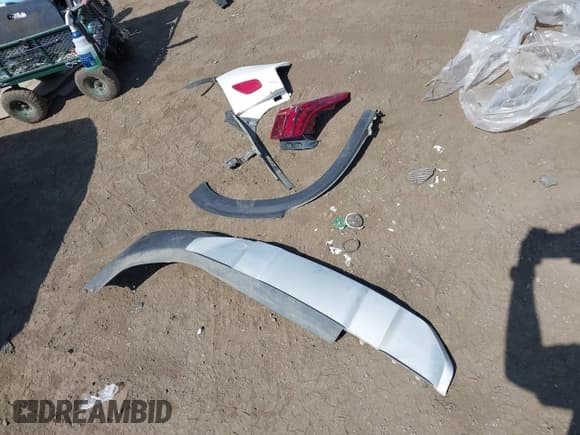 ✅ 2023 Kia Seltos SX • VIN: KNDETCA21P7455438 • Lot: 42474118. Wystawiony na IAAI z przebiegiem 35 735 mil. Bezpłatny archiwum sprzedaży aukcyjnych z USA i szczegółowy raport historii pojazdu na DreamBid. Zdjęcie 12.