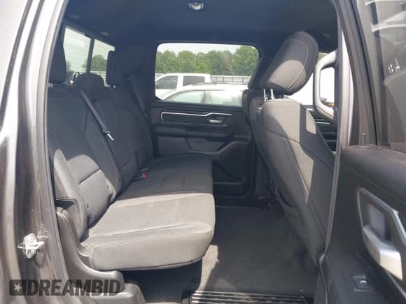 ✅ 2020 Ram 1500 Big Horn • VIN: 1C6SRFFT2LN103468 • Lot: 42527518. Listed on IAAI with 101,679 mi. Free auction sales archive from the USA and detailed vehicle history report at DreamBid. Image 8.