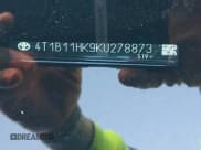 ✅ 2019 Toyota Camry LE • VIN: 4T1B11HK9KU278873 • Lot: 43588474. Wystawiony na IAAI z przebiegiem 74 868 mil. Bezpłatny archiwum sprzedaży aukcyjnych z USA i szczegółowy raport historii pojazdu na DreamBid. Zdjęcie 9.