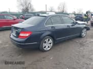 ✅ 2011 Mercedes-Benz C 300 Sport • VIN: WDDGF8BB2BR169869 • Лот: 43767089. Опубликован ранее на IAAI с пробегом 88 874 миль. Бесплатный доступ к архиву аукционных продаж из США и подробный отчёт об истории автомобиля на DreamBid. Изображение 4.