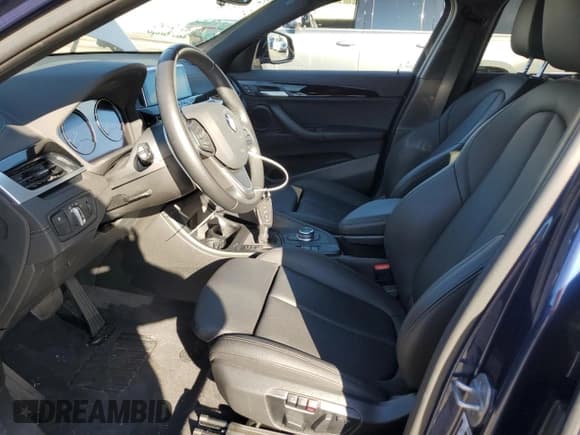 ✅ 2021 BMW X2 sDrive28i • VIN: WBXYH9C07M5S07654 • Lot: 68236122. Wystawiony na Copart z przebiegiem 10 508 mil. Bezpłatny archiwum sprzedaży aukcyjnych z USA i szczegółowy raport historii pojazdu na DreamBid. Zdjęcie 7.