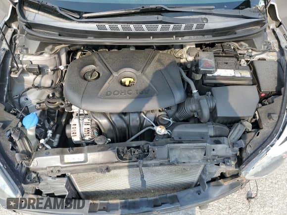 ✅ 2016 Hyundai Elantra SE • VIN: 5NPDH4AE1GH759216 • Lot: 71857575. Listed on Copart with 89,603 mi. Free auction sales archive from the USA and detailed vehicle history report at DreamBid. Image 11.