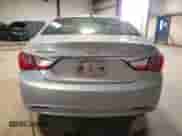 2013 Hyundai Sonata GLS z VIN 5NPEB4AC2DH567576, wystawiony jako Copart lot #86793575 z przebiegiem 94 901 mil mil oraz Szkoda całkowita • Salvage title. Historia ofert i sprzedaży dostępna na DreamBid. Obrazek 6.
