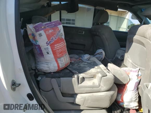 ✅ 2014 Honda Pilot EX-L • VIN: 5FNYF4H63EB037098 • Лот: 71945404. Опубликован ранее на Copart с пробегом 186 329 миль. Бесплатный доступ к архиву аукционных продаж из США и подробный отчёт об истории автомобиля на DreamBid. Изображение 11.