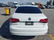 ✅ 2016 Volkswagen Jetta S • VIN: 3VW267AJ0GM270132 • Lot: 43503325. Wystawiony na IAAI z przebiegiem 138 761 mil. Bezpłatny archiwum sprzedaży aukcyjnych z USA i szczegółowy raport historii pojazdu na DreamBid. Zdjęcie 17.