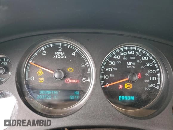 ✅ 2009 Chevrolet Suburban 2LT • VIN: 1GNFC26089R288936 • Lot: 85271585. Wystawiony na Copart z przebiegiem 283 722 mil. Bezpłatny archiwum sprzedaży aukcyjnych z USA i szczegółowy raport historii pojazdu na DreamBid. Zdjęcie 9.