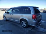 ✅ 2016 Dodge Grand Caravan SXT • VIN: 2C4RDGCG6GR203312 • Лот: 90272765. Опубликован ранее на Copart с пробегом 135 345 миль. Бесплатный доступ к архиву аукционных продаж из США и подробный отчёт об истории автомобиля на DreamBid. Изображение 2.