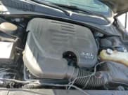 ✅ 2021 Chrysler 300 S • VIN: 2C3CCABGXMH554236 • Лот: 90498605. Опубликован ранее на Copart с пробегом 93 445 миль. Бесплатный доступ к архиву аукционных продаж из США и подробный отчёт об истории автомобиля на DreamBid. Изображение 14.