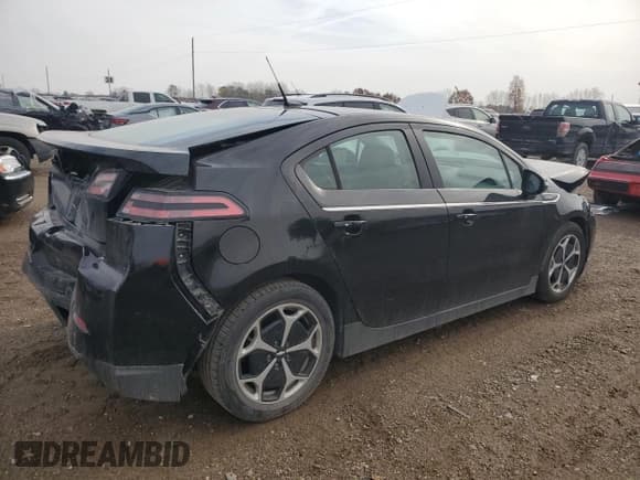 ✅ 2014 Chevrolet Volt • VIN: 1G1RD6E43EU122886 • Lot: 77866244. Wystawiony na Copart z przebiegiem 135 299 mil. Bezpłatny archiwum sprzedaży aukcyjnych z USA i szczegółowy raport historii pojazdu na DreamBid. Zdjęcie 3.