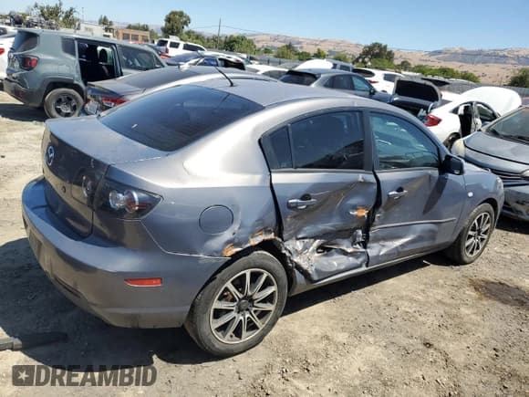 ✅ 2008 Mazda 3 Sport • VIN: JM1BK12G681879576 • Lot: 64104154. Wystawiony na Copart z przebiegiem 344 472 mil. Bezpłatny archiwum sprzedaży aukcyjnych z USA i szczegółowy raport historii pojazdu na DreamBid. Zdjęcie 3.