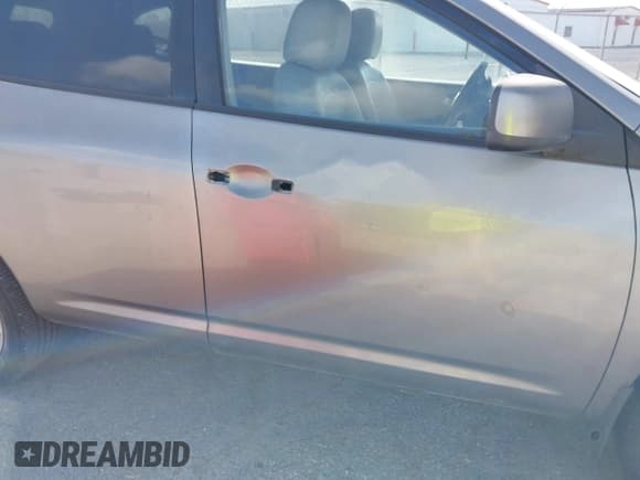 ✅ 2008 Nissan Rogue SL • VIN: JN8AS58T68W009003 • Lot: 41932726. Wystawiony na IAAI z przebiegiem 210 679 mil. Bezpłatny archiwum sprzedaży aukcyjnych z USA i szczegółowy raport historii pojazdu na DreamBid. Zdjęcie 6.