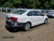 ✅ 2011 Volkswagen Jetta SE • VIN: 3VWDX7AJ9BM388128 • Lot: 67241315. Listed on Copart with 132,977 mi. Free auction sales archive from the USA and detailed vehicle history report at DreamBid. Image 3.