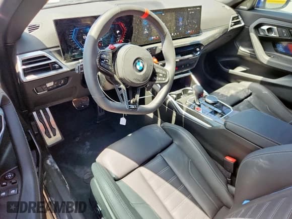 ✅ 2025 BMW M2 • VIN: 3MF23DM05S8F48518 • Lot: 62017915. Wystawiony na Copart z przebiegiem 1 431 mil. Bezpłatny archiwum sprzedaży aukcyjnych z USA i szczegółowy raport historii pojazdu na DreamBid. Zdjęcie 8.