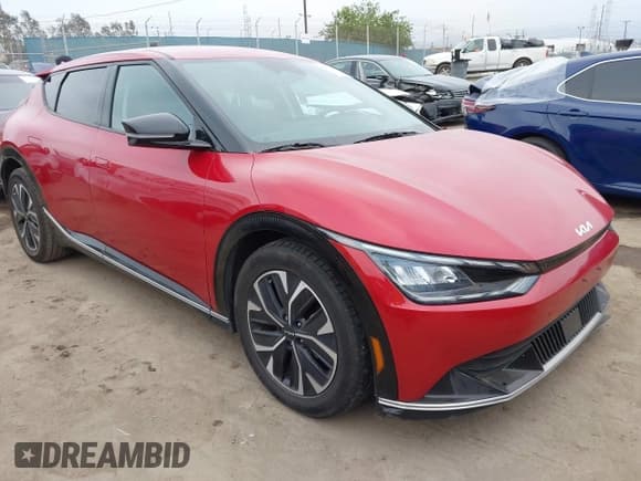 ✅ 2022 Kia EV6 Wind • VIN: KNDC34LAXN5066095 • Lot: 42375165. Listed on IAAI with 98,642 mi. Free auction sales archive from the USA and detailed vehicle history report at DreamBid. Image 1.