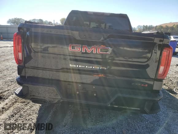 ✅ 2021 GMC Sierra 1500 AT4 • VIN: 1GTU9EET4MZ126564 • Лот: 90741135. Опубликован ранее на Copart с пробегом 138 875 миль. Бесплатный доступ к архиву аукционных продаж из США и подробный отчёт об истории автомобиля на DreamBid. Изображение 6.