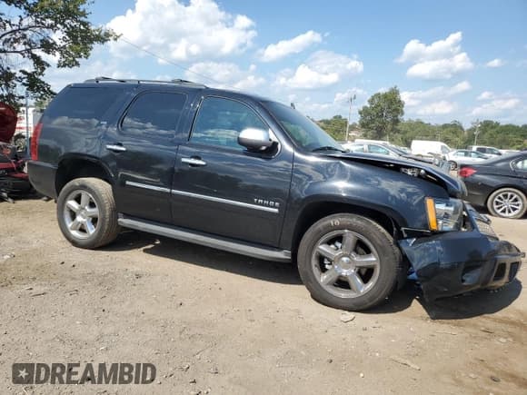 ✅ 2012 Chevrolet Tahoe LTZ • VIN: 1GNSKCE05CR298906 • Lot: 71244345. Wystawiony na Copart z przebiegiem 12 669 mil. Bezpłatny archiwum sprzedaży aukcyjnych z USA i szczegółowy raport historii pojazdu na DreamBid. Zdjęcie 4.