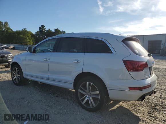 ✅ 2015 Audi Q7 Premium Plus • VIN: WA1LGAFE6FD001053 • Lot: 81280055. Listed on Copart with 151,806 mi. Free auction sales archive from the USA and detailed vehicle history report at DreamBid. Image 2.