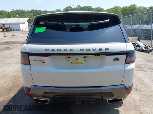 ✅ 2022 Land Rover Range Rover Sport HSE Silver Edition • VIN: SALWR2SU5NA797612 • Lot: 42693271. Listed on IAAI with 73,773 mi. Free auction sales archive from the USA and detailed vehicle history report at DreamBid. Image 16.