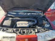 ✅ 2005 Saturn VUE • VIN: 5GZCZ534X5S818053 • Lot: 89332905. Wystawiony na Copart z przebiegiem 163 679 mil. Bezpłatny archiwum sprzedaży aukcyjnych z USA i szczegółowy raport historii pojazdu na DreamBid. Zdjęcie 14.