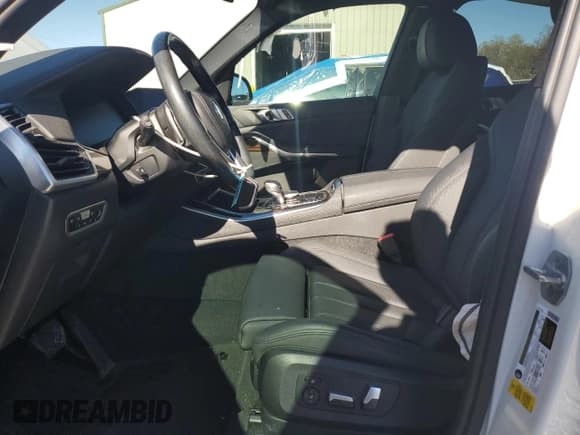 ✅ 2020 BMW X5 sDrive40i • VIN: 5UXCR4C08LLW64246 • Lot: 90707225. Listed on Copart with 47,364 mi. Free auction sales archive from the USA and detailed vehicle history report at DreamBid. Image 7.