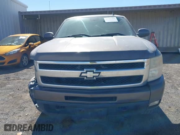 ✅ 2008 Chevrolet Silverado 1500 LTZ • VIN: 2GCFK13Y181132227 • Lot: 41785368. Listed on IAAI with 313,033 mi. Free auction sales archive from the USA and detailed vehicle history report at DreamBid. Image 13.
