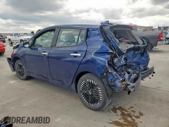 ✅ 2025 Nissan LEAF SV Plus • VIN: 1N4CZ1CV8SC561070 • Lot: 54385235. Wystawiony na Copart z przebiegiem 572 mil. Bezpłatny archiwum sprzedaży aukcyjnych z USA i szczegółowy raport historii pojazdu na DreamBid. Zdjęcie 2.