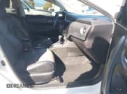 ✅ 2018 Toyota Corolla SE • VIN: 5YFBURHE4JP761316 • Lot: 43527152. Listed on IAAI with 153,020 mi. Free auction sales archive from the USA and detailed vehicle history report at DreamBid. Image 5.