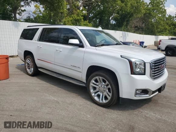 ✅ 2020 GMC Yukon XL SLT • VIN: 1GKS2GKC3LR276986 • Lot: 67738435. Listed on Copart with 183,924 mi. Free auction sales archive from the USA and detailed vehicle history report at DreamBid. Image 4.