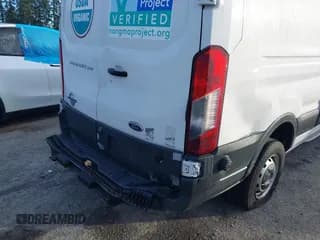 ✅ 2015 Ford Transit • VIN: 1FTNR2ZV5FKB29547 • Lot: 43504051. Listed on IAAI with 197,226 mi. Free auction sales archive from the USA and detailed vehicle history report at DreamBid. Image 6.