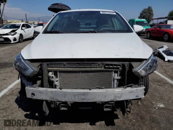 2020 Hyundai Ioniq Blue с VIN KMHC65LC8LU239268, выставлен на аукционе Copart как лот 68914634 с пробегом 88 636 миль миль и Списание • Salvage title. История ставок и продаж доступна на DreamBid. Изображение 5.