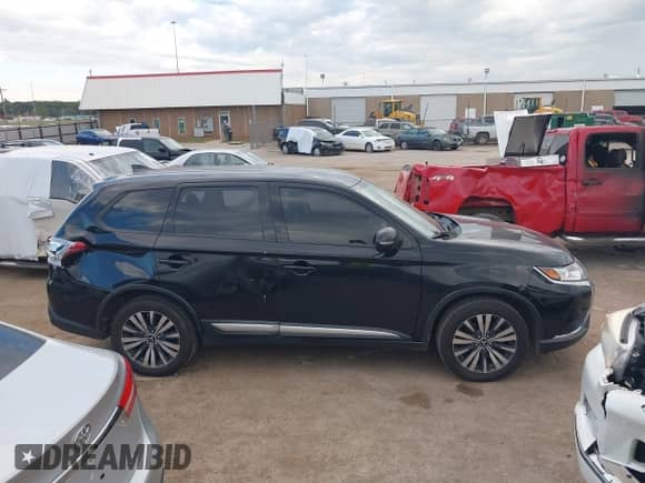 2019 Mitsubishi Outlander SE с VIN JA4AD3A31KZ007499, выставлен на аукционе IAAI как лот 43269450 с пробегом 82 704 миль миль и . История ставок и продаж доступна на DreamBid. Изображение 13.