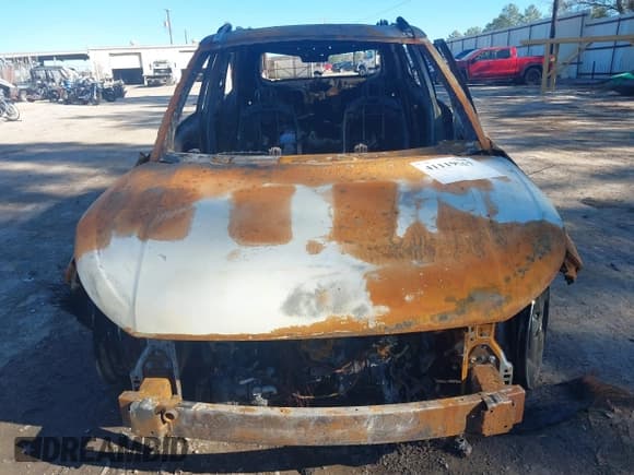 ✅ 2023 Hyundai Venue SEL • VIN: KMHRC8A33PU224772 • Lot: 41119557. Listed on IAAI with Not provided. Free auction sales archive from the USA and detailed vehicle history report at DreamBid. Image 6.