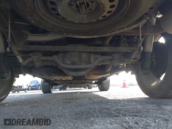 ✅ 2010 Dodge Nitro • VIN: 1D4PT5GX7AW118201 • Lot: 43642076. Wystawiony na IAAI z przebiegiem 202 648 mil. Bezpłatny archiwum sprzedaży aukcyjnych z USA i szczegółowy raport historii pojazdu na DreamBid. Zdjęcie 17.