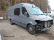 ✅ 2022 Mercedes-Benz Sprinter • VIN: W1W5EDHY8NT095717 • Лот: 40765540. Опубликован ранее на IAAI с пробегом 36 390 миль. Бесплатный доступ к архиву аукционных продаж из США и подробный отчёт об истории автомобиля на DreamBid. Изображение 1.