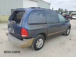 ✅ 2000 Chrysler Voyager • VIN: 2C4FJ25B1YR681977 • Лот: 54916684. Опубликован ранее на Copart с пробегом 166 564 миль. Бесплатный доступ к архиву аукционных продаж из США и подробный отчёт об истории автомобиля на DreamBid. Изображение 3.