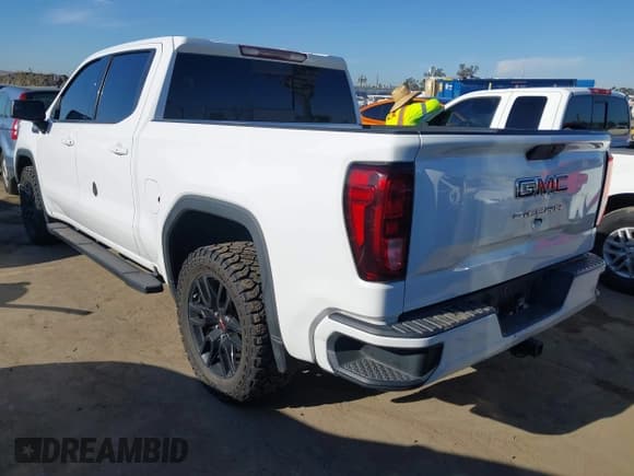 ✅ 2021 GMC Sierra 1500 • VIN: 1GTP8CET3MZ123515 • Lot: 42002396. Wystawiony na IAAI z przebiegiem 57 713 mil. Bezpłatny archiwum sprzedaży aukcyjnych z USA i szczegółowy raport historii pojazdu na DreamBid. Zdjęcie 3.