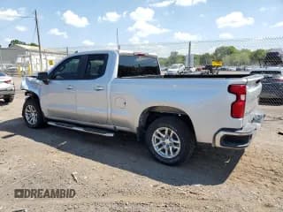 ✅ 2020 Chevrolet Silverado 1500 LT • VIN: 1GCRWCED5LZ164475 • Lot: 68292394. Wystawiony na Copart z przebiegiem 92 115 mil. Bezpłatny archiwum sprzedaży aukcyjnych z USA i szczegółowy raport historii pojazdu na DreamBid. Zdjęcie 2.