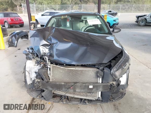 ✅ 2022 Kia Forte LXS • VIN: 3KPF24AD9NE457157 • Lot: 43463978. Wystawiony na IAAI z przebiegiem 54 231 mil. Bezpłatny archiwum sprzedaży aukcyjnych z USA i szczegółowy raport historii pojazdu na DreamBid. Zdjęcie 13.