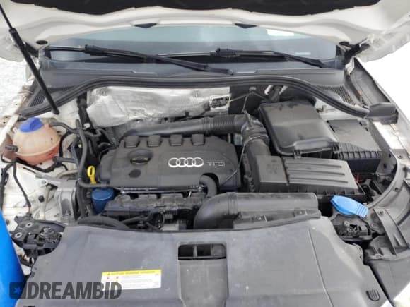 ✅ 2016 Audi Q3 Prestige • VIN: WA1GFCFS3GR000551 • Lot: 85752225. Wystawiony na Copart z przebiegiem 115 162 mil. Bezpłatny archiwum sprzedaży aukcyjnych z USA i szczegółowy raport historii pojazdu na DreamBid. Zdjęcie 11.