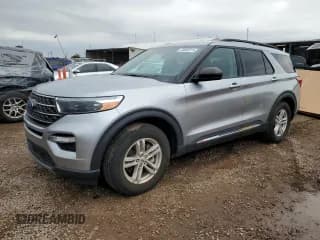 ✅ 2023 Ford Explorer XLT • VIN: 1FMSK7DH2PGA58622 • Lot: 83864575. Wystawiony na Copart z przebiegiem 53 958 mil. Bezpłatny archiwum sprzedaży aukcyjnych z USA i szczegółowy raport historii pojazdu na DreamBid. Zdjęcie 1.