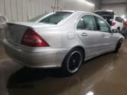 ✅ 2005 Mercedes-Benz C 240 • VIN: WDBRF81J65F678895 • Lot: 48112075. Wystawiony na Copart z przebiegiem 71 060 mil. Bezpłatny archiwum sprzedaży aukcyjnych z USA i szczegółowy raport historii pojazdu na DreamBid. Zdjęcie 3.