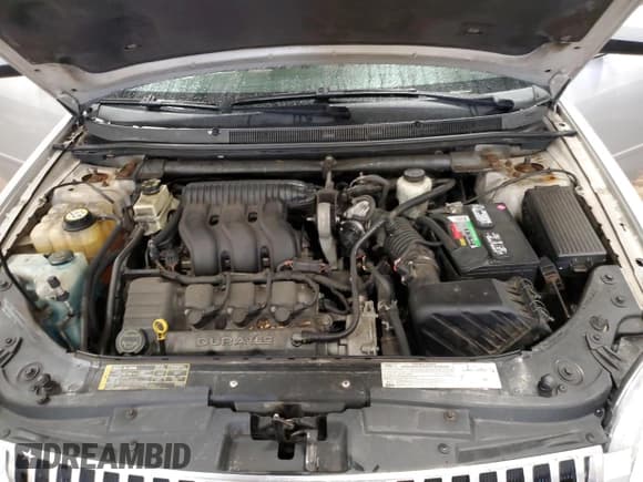 ✅ 2005 Mercury Montego Premier • VIN: 1MEFM42155G623736 • Лот: 59885225. Опубликован ранее на Copart с пробегом Не указан. Бесплатный доступ к архиву аукционных продаж из США и подробный отчёт об истории автомобиля на DreamBid. Изображение 11.