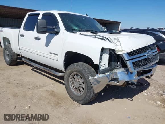 ✅ 2011 Chevrolet Silverado 2500HD LT • VIN: 1GC1KXCG9BF105328 • Лот: 41771074. Опубликован ранее на IAAI с пробегом 246 868 миль. Бесплатный доступ к архиву аукционных продаж из США и подробный отчёт об истории автомобиля на DreamBid. Изображение 1.