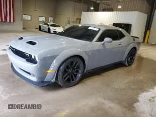 ✅ 2023 Dodge Challenger SRT Hellcat Jailbreak • VIN: 2C3CDZC94PH692094 • Lot: 69007525. Wystawiony na Copart z przebiegiem 5 072 mil. Bezpłatny archiwum sprzedaży aukcyjnych z USA i szczegółowy raport historii pojazdu na DreamBid. Zdjęcie 1.