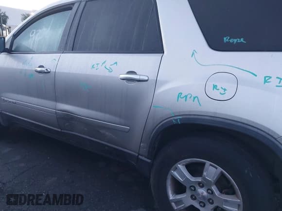 ✅ 2008 GMC Acadia SLE1 • VIN: 1GKEV13748J218846 • Лот: 43709276. Опубликован ранее на IAAI с пробегом 167 614 миль. Бесплатный доступ к архиву аукционных продаж из США и подробный отчёт об истории автомобиля на DreamBid. Изображение 6.