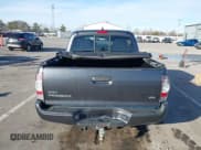 ✅ 2015 Toyota Tacoma • VIN: 3TMLU4EN5FM175671 • Лот: 41431744. Опубликован ранее на IAAI с пробегом 109 189 миль. Бесплатный доступ к архиву аукционных продаж из США и подробный отчёт об истории автомобиля на DreamBid. Изображение 16.