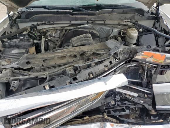 ✅ 2016 Chevrolet Silverado 2500HD Work Truck • VIN: 1GC0CUEG6GZ253320 • Лот: 59685075. Опубликован ранее на Copart с пробегом 198 950 миль. Бесплатный доступ к архиву аукционных продаж из США и подробный отчёт об истории автомобиля на DreamBid. Изображение 11.