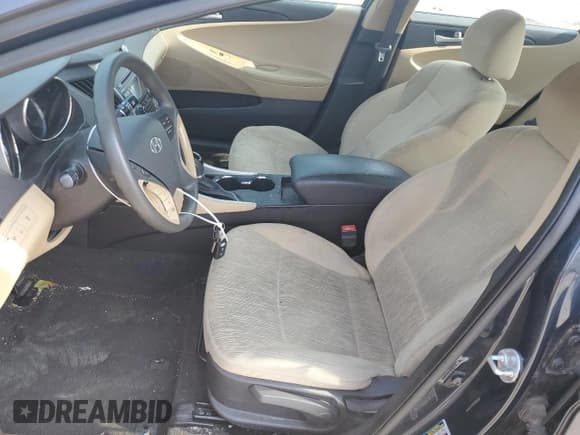 ✅ 2012 Hyundai Sonata GLS • VIN: 5NPEB4AC5CH483878 • Lot: 56700933. Listed on Copart with 91,876 mi. Free auction sales archive from the USA and detailed vehicle history report at DreamBid. Image 7.