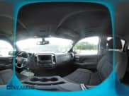 ✅ 2018 Chevrolet Silverado 1500 LT • VIN: 1GCPCREC2JF216332 • Lot: 42790355. Wystawiony na IAAI z przebiegiem 144 218 mil. Bezpłatny archiwum sprzedaży aukcyjnych z USA i szczegółowy raport historii pojazdu na DreamBid. Zdjęcie 18.